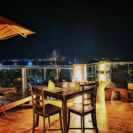 Emerald Bay Resort מיריסה מראה חיצוני תמונה